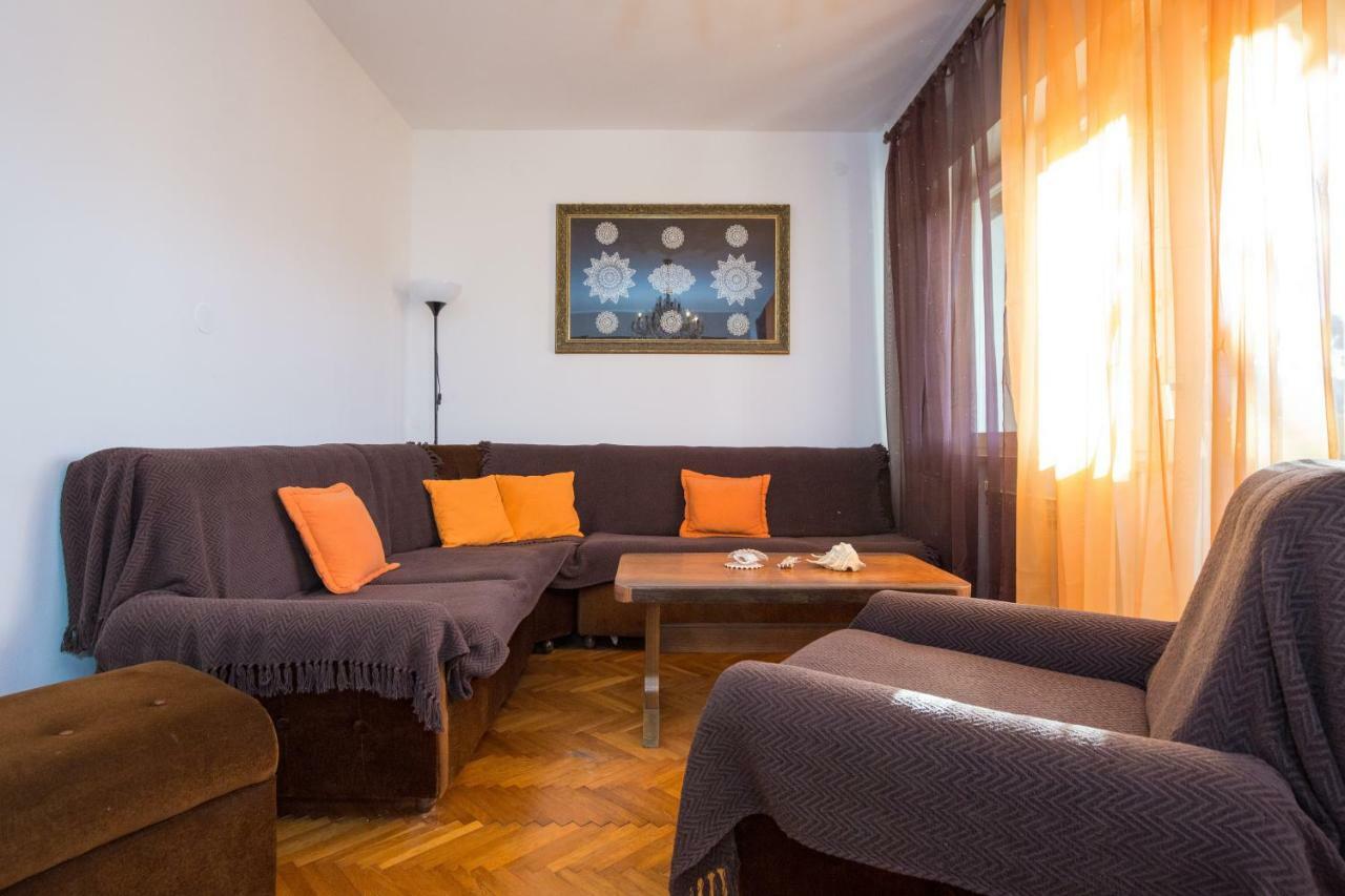 Neda Appartement Punat Buitenkant foto