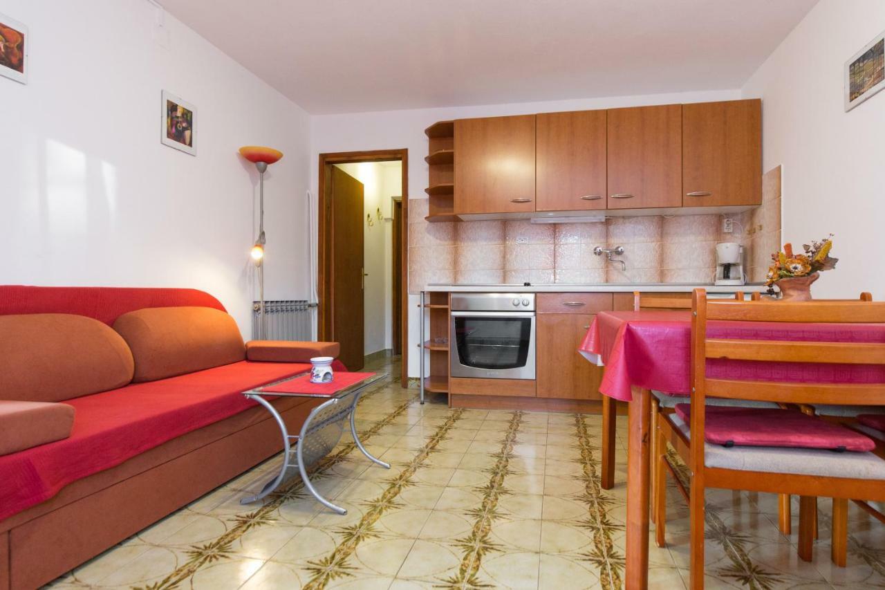 Neda Appartement Punat Buitenkant foto