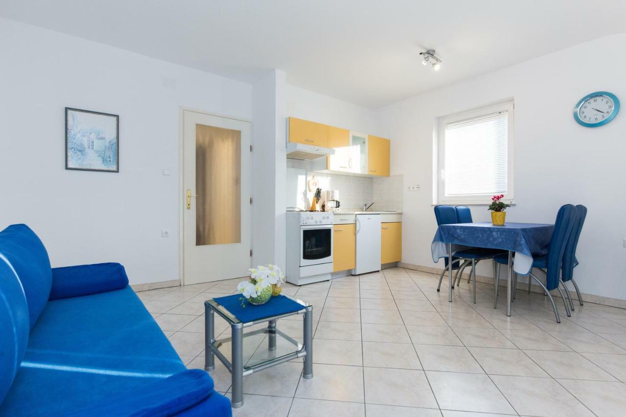 Neda Appartement Punat Buitenkant foto
